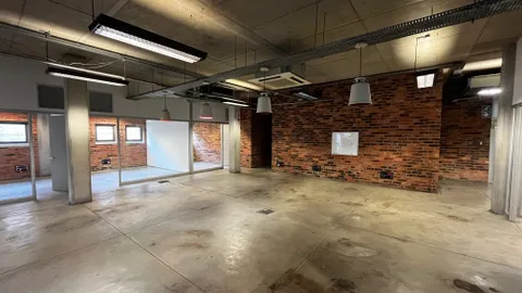 4 Karen Street, Bryanston, Johannesburg (9)